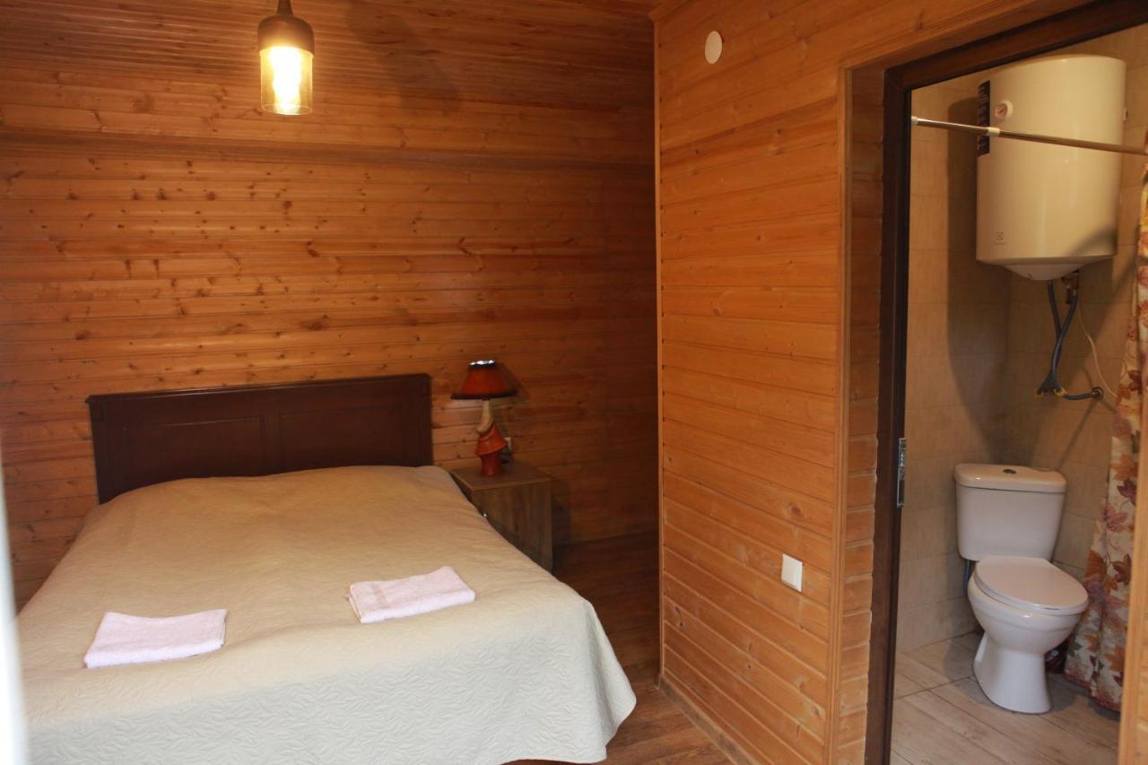 Cottage Woodside Μέστια Εξωτερικό φωτογραφία
