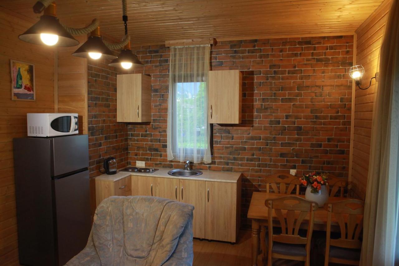 Cottage Woodside Μέστια Εξωτερικό φωτογραφία